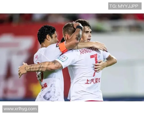 上港与浦和激战集锦回顾精彩瞬间与战术分析